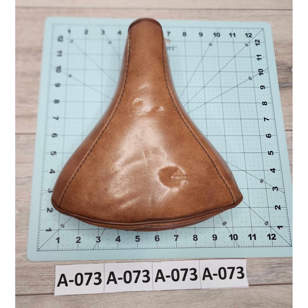 Vintage Persons Bicycle Cruiser Saddle Seat Made in USA Brown tan - Picture 3 of 13